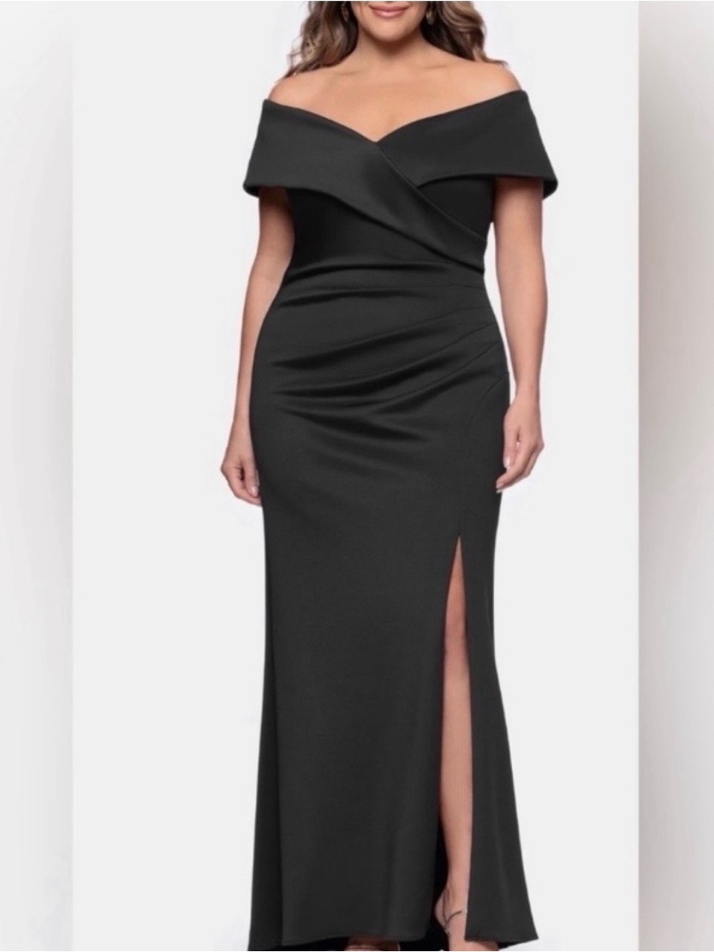 Off-Shoulder Black One-Shoulder Evening Gown